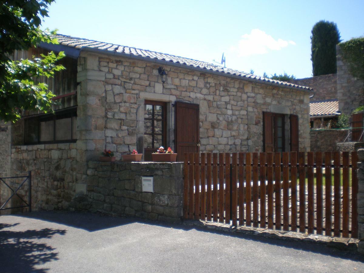 Location De Gites Les Sources Chambonas/Les Vans Номер фото