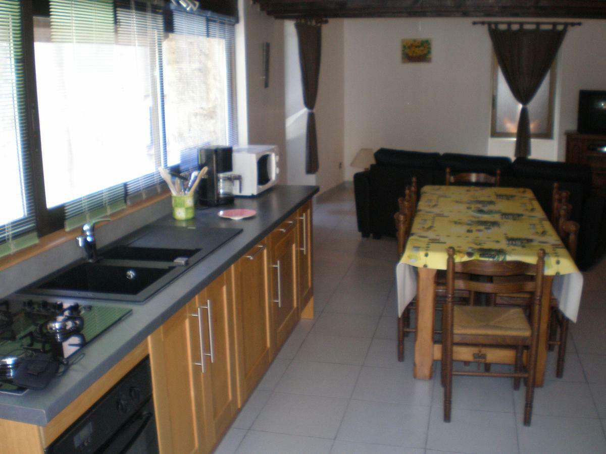 Location De Gites Les Sources Chambonas/Les Vans Номер фото