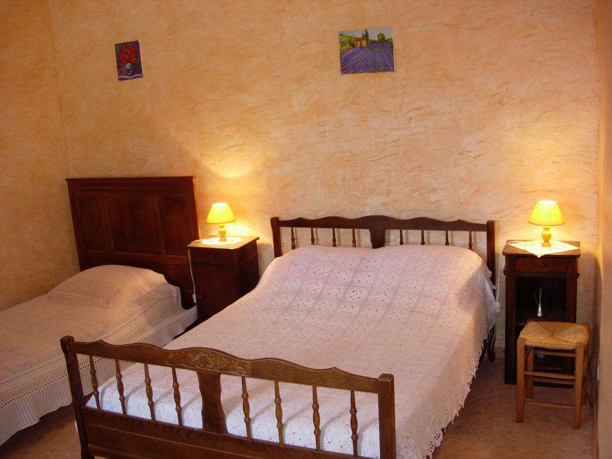 Location De Gites Les Sources Chambonas/Les Vans Номер фото