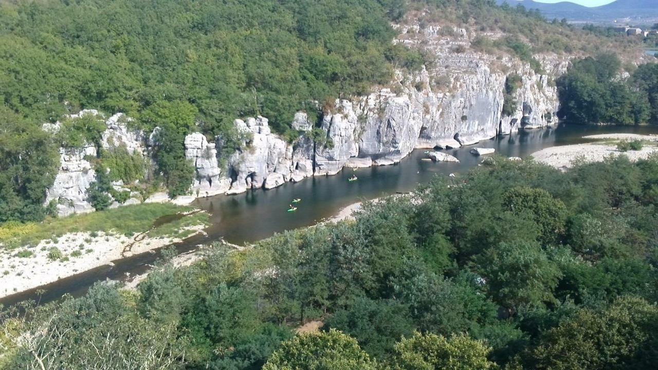 Location De Gites Les Sources Chambonas/Les Vans Экстерьер фото